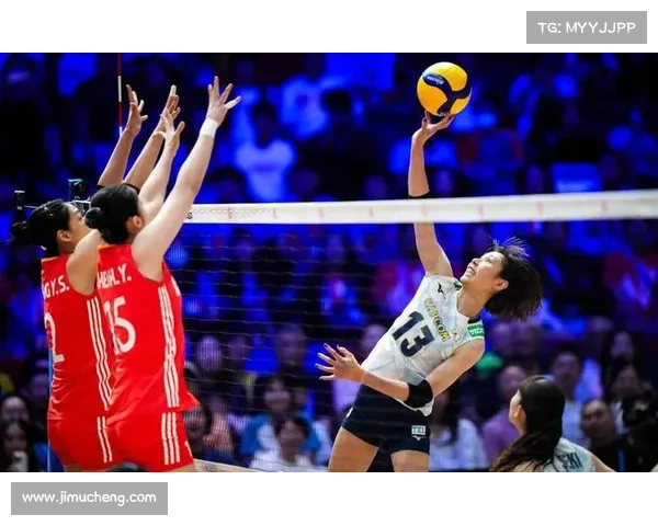 昨晚女排比赛视频录像、中国女排昨日赛事精彩纷呈顽强拼搏赢得关键胜利展现团队精神